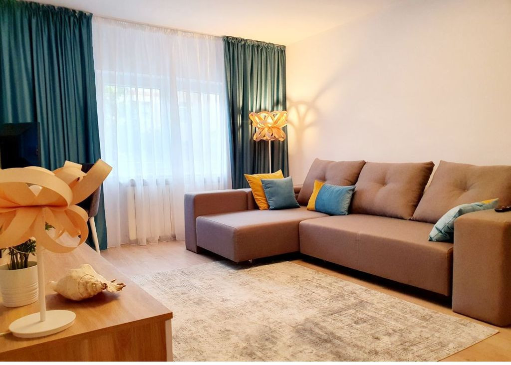 2 camere decomandat Grand Arena Sector 4