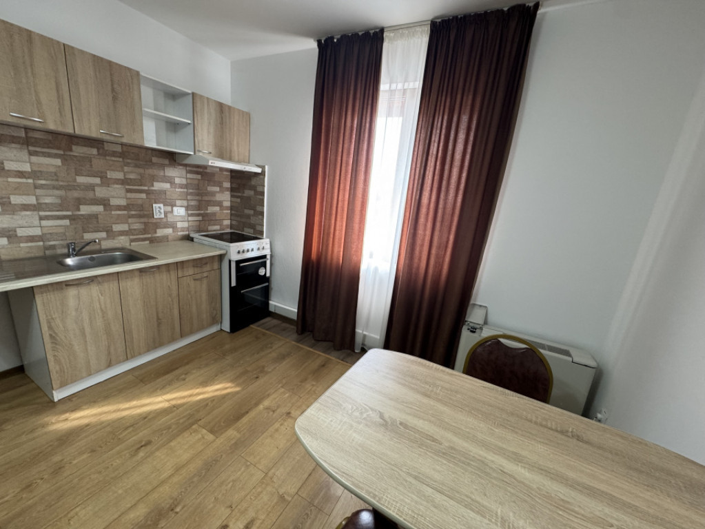 Apartament 2 camere, 36 mp, zona Bariera Valcii