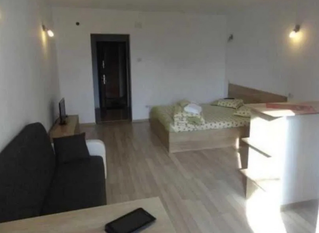 Garsoniera semidecomandat - zona Garii