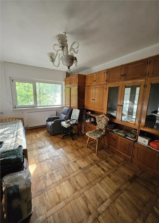 Steaua - 2 Camere - Centrala termica proprie - Etaj 1 - Deco