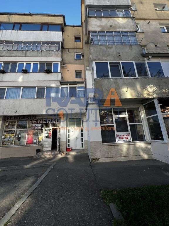 Spatiu comercial - posibilitate cabinet medical / salon c...