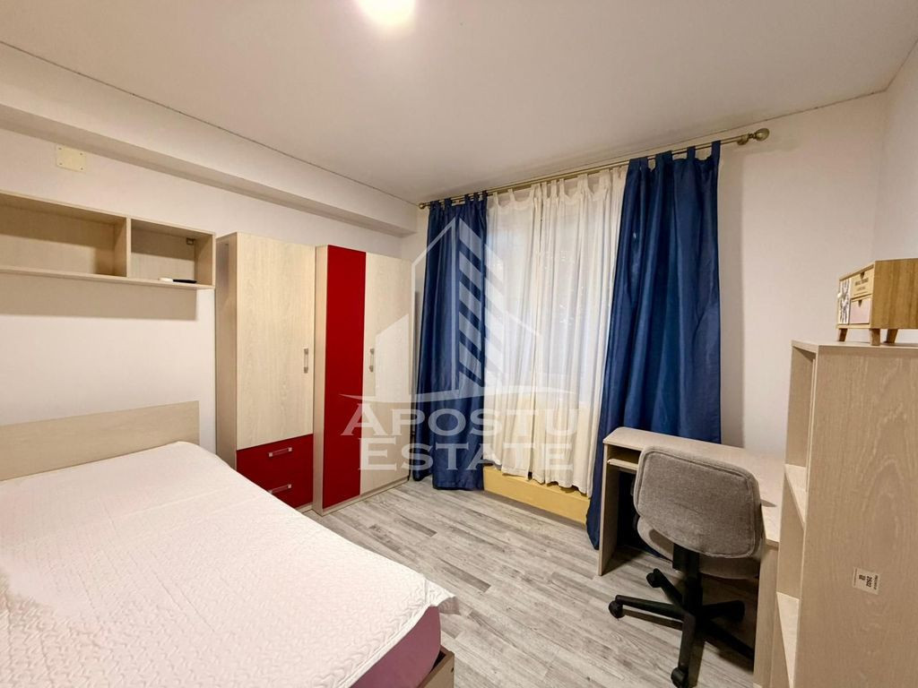 Apartament cu 1 camera, decomandat, zona Complex studentesc