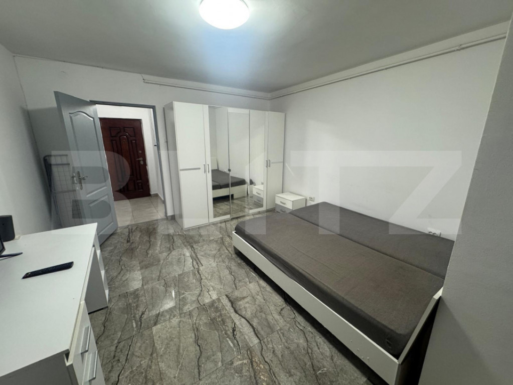 Garsonieră de închiriat, 40 mp, zona Burdea
