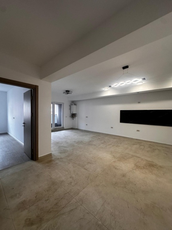 Brancoveanu-3 Camere-Decomandat-Gata de Mutare