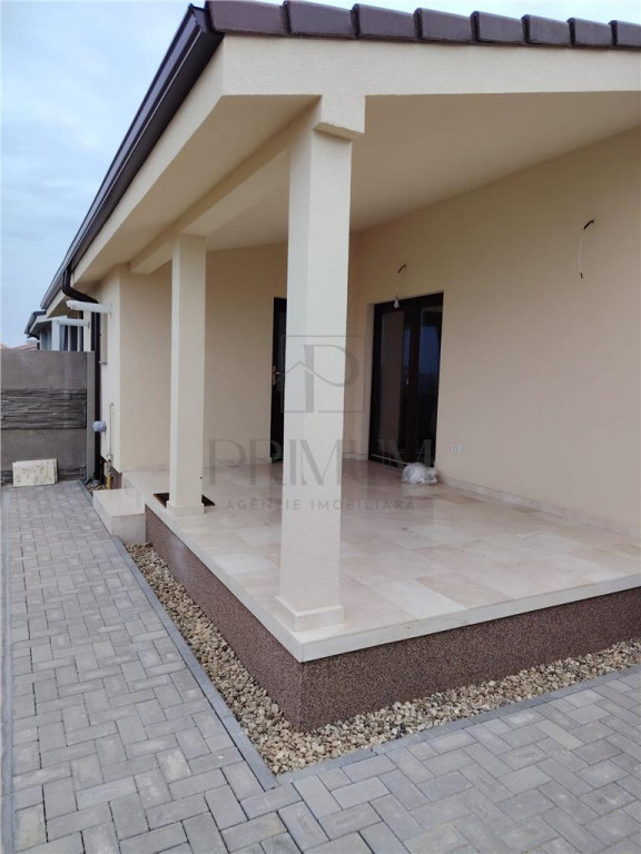 Duplex toate utilitatile - teren 380 mp - zona accesibila