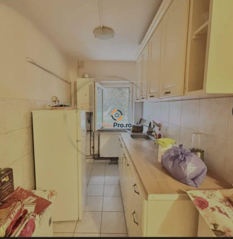 Apartament cu 1 camera cu centrala proprie la parter