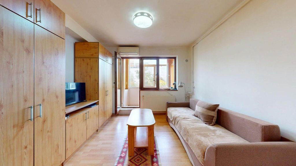 COLENTINA | Doamna Ghica - Garsoniera Etaj 1 Bloc 2015