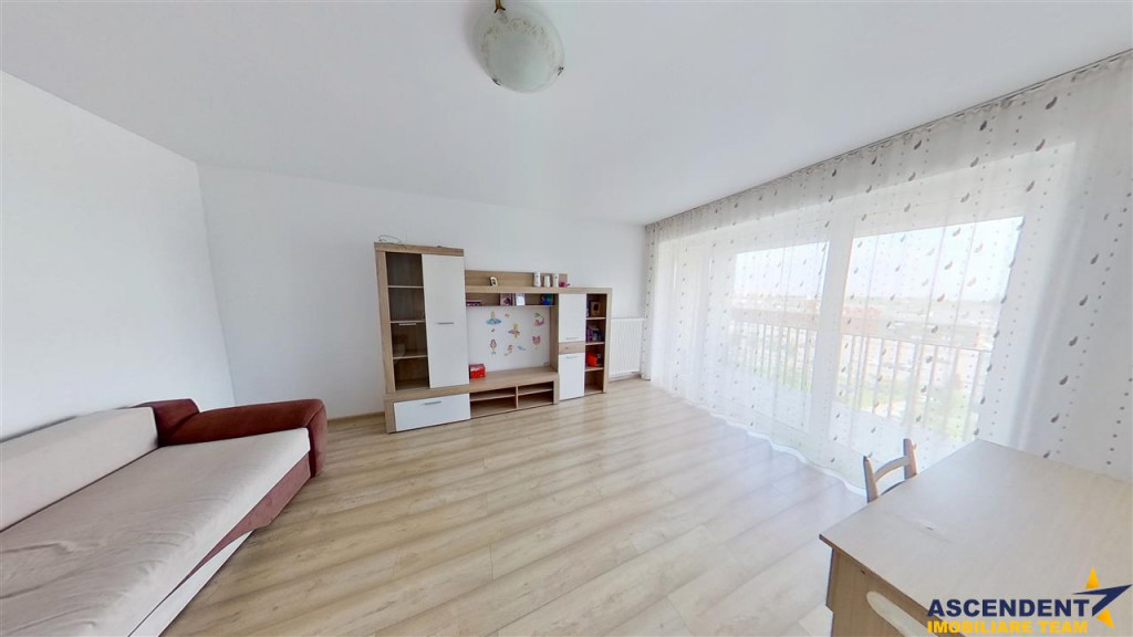 LIVE! Apartament doua camere, decomandat, Kasper, Tractorul