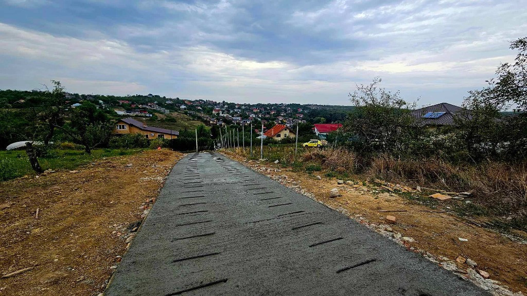 Teren intravilan , Bucium Barnova