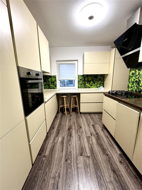 Apartament 3 camere, centrala proprie, Ploiesti, Cioceanu