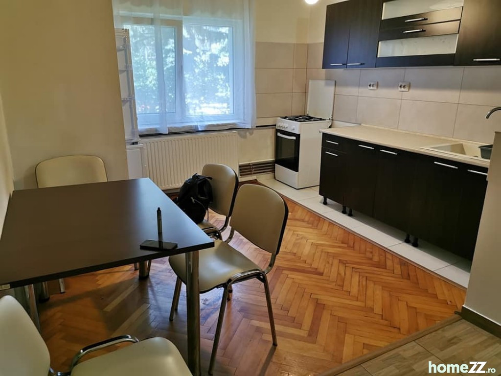 Apartament 3 camere zona USAMV-Calea Manastur