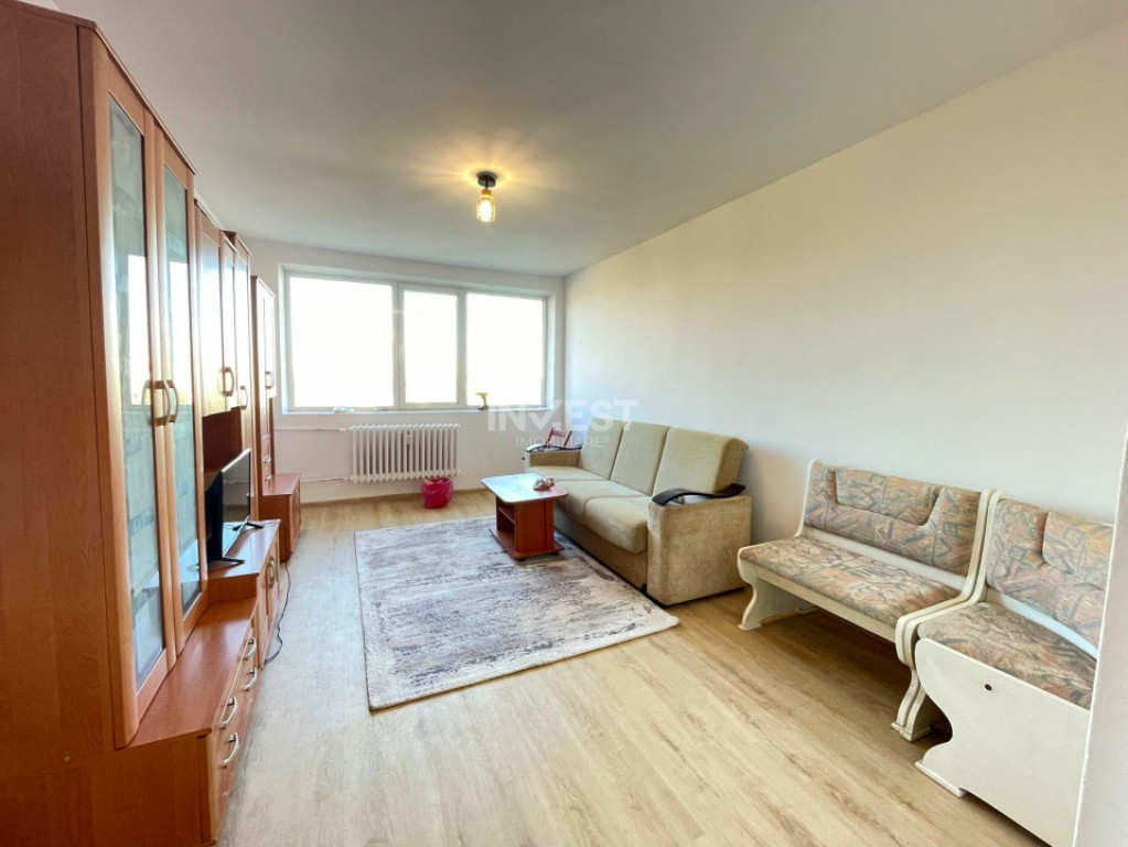 Garsoniera-Podu Ros-Socola-etaj intermediar