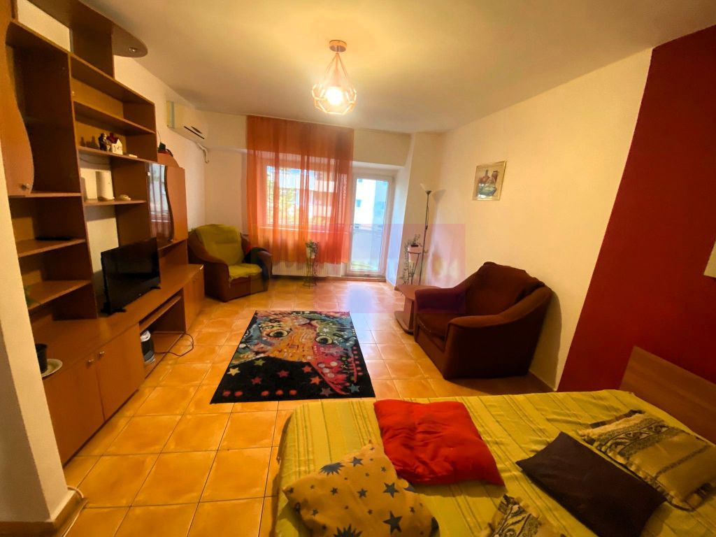 Garsoniera decomandata, Nerva Traian, complet mobilata, S...