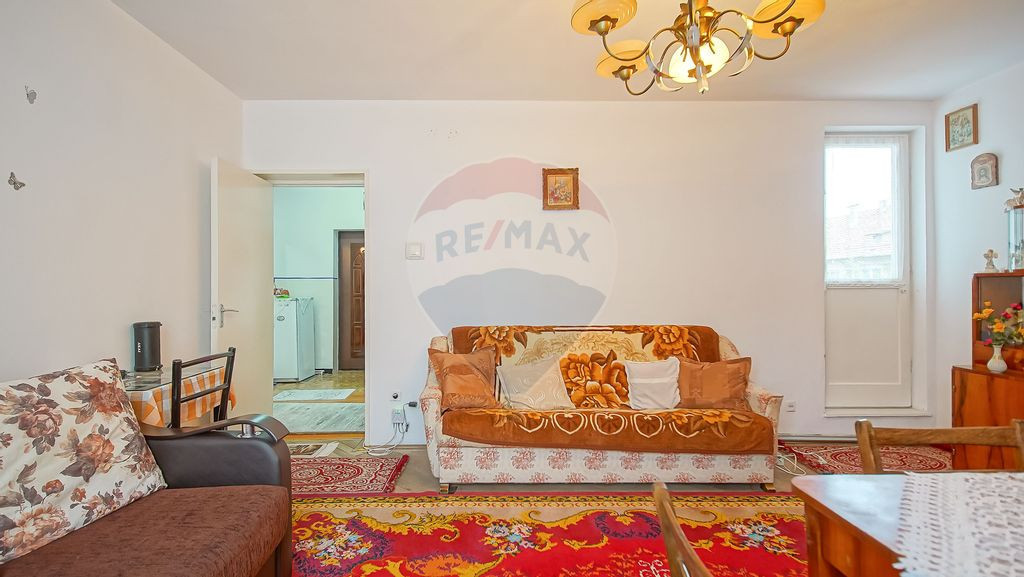 Apartament cu 2 camere de închiriat în zona Astra