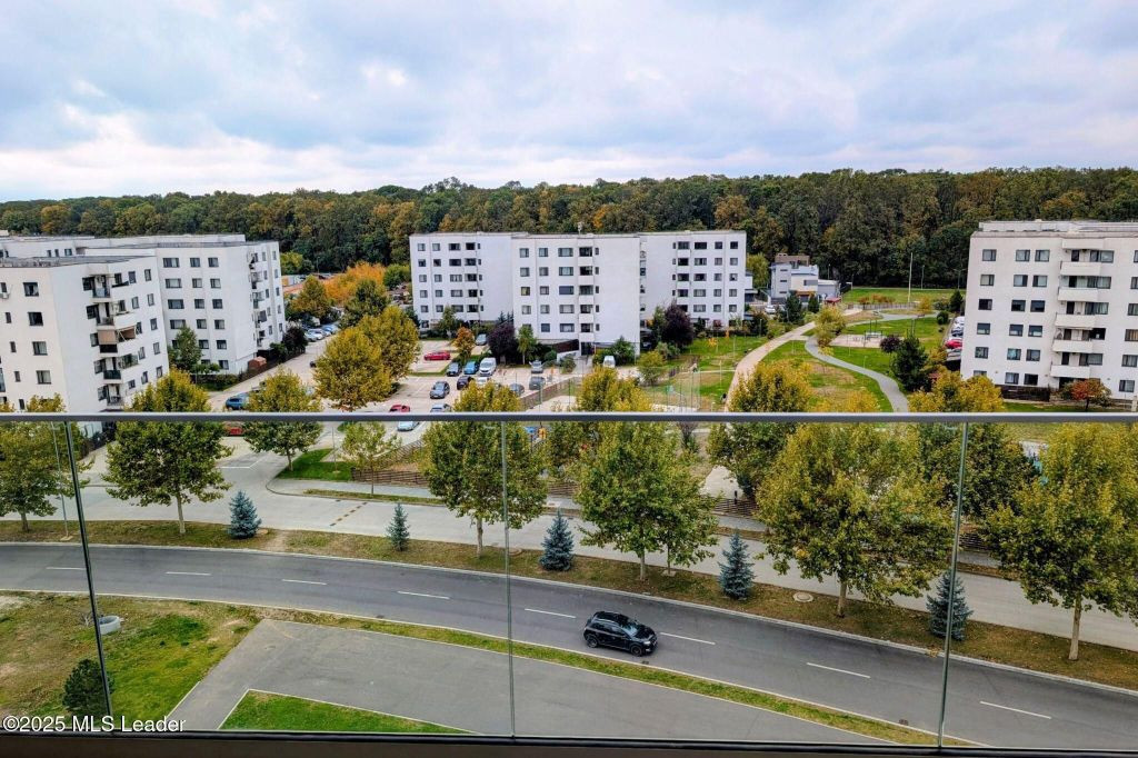 Balotesti - Cartier Luna, teren cu utilitati 27840 mp, de...