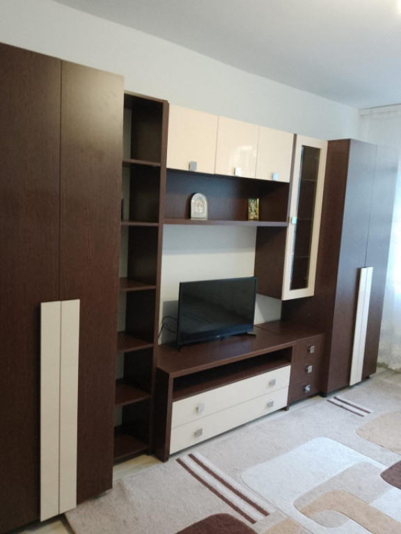 Apartament 2 camere, zona Tudor Vladimirescu - Iulius Mall