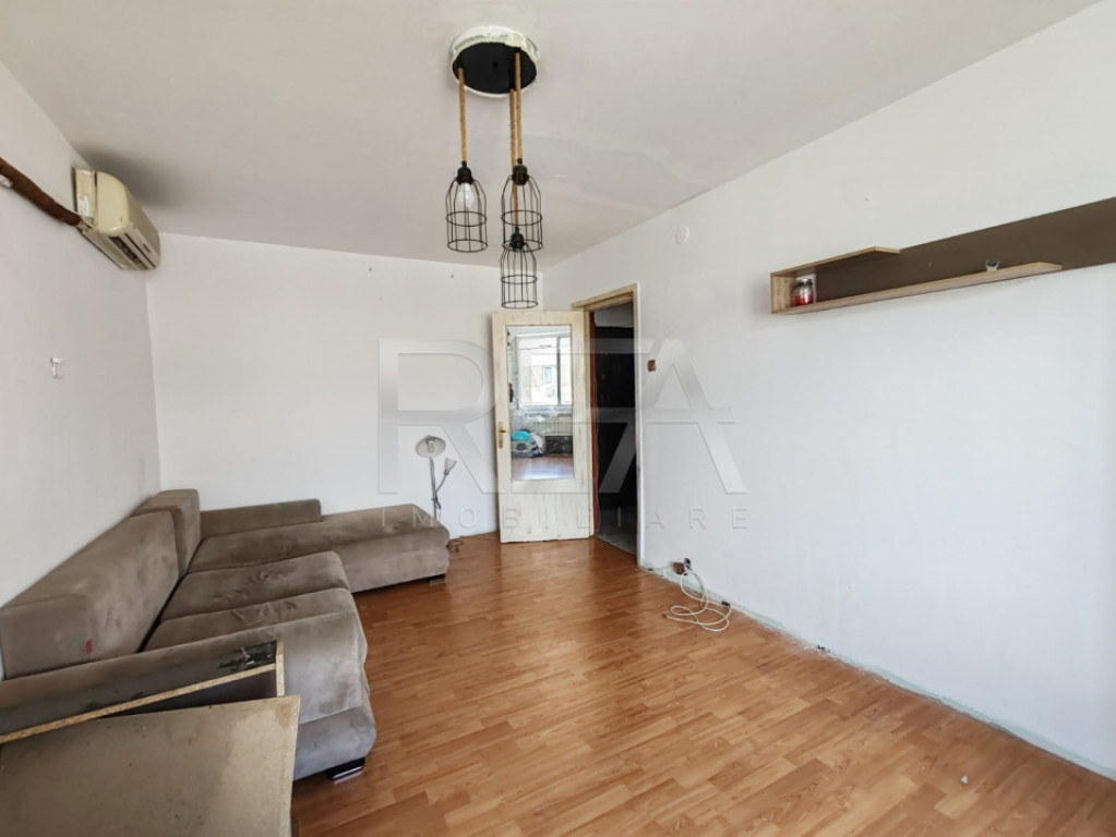 2 camere, decomandat, bloc din 1981, anvelopat-Gorjului, St