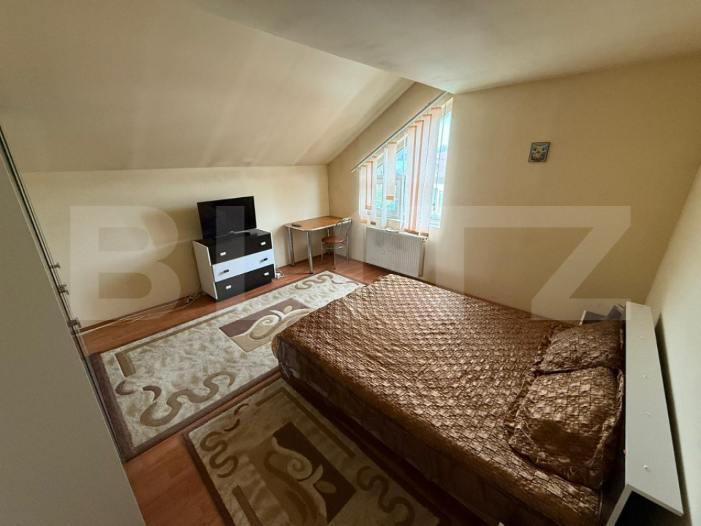 Camera la casa, 1200 lei cu utilitati incluse, zona Romanest