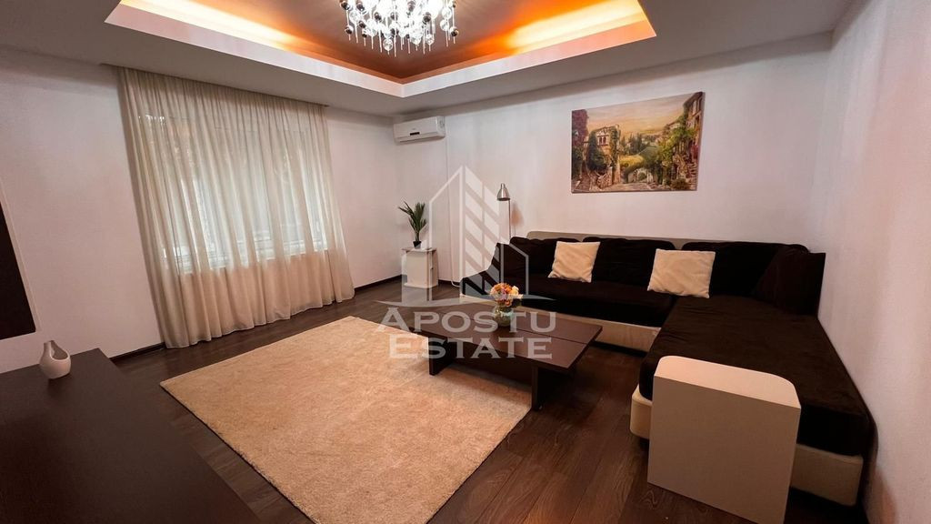 Casa individuala zona Lipovei, Curte si Gradina proprie, ...