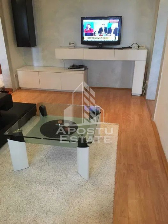 Apartament 3 camere, centrala proprie, etaj 2 , Calea Ara...
