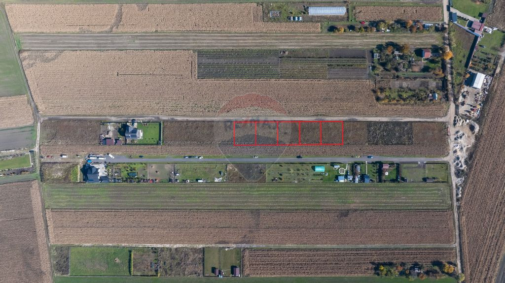 REZERVAT ! Teren Brasov -Strada Aron Pumnul, 520 mp, 5 lo...