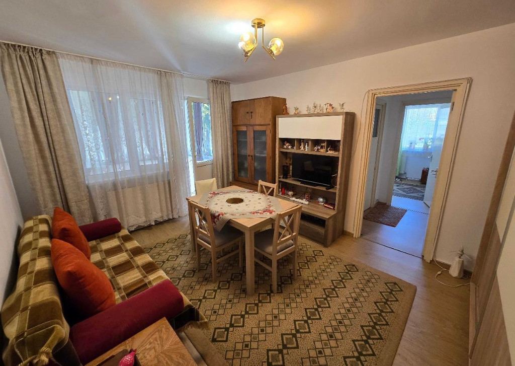 Apartament 2 camere zona Gemenii- Saturn