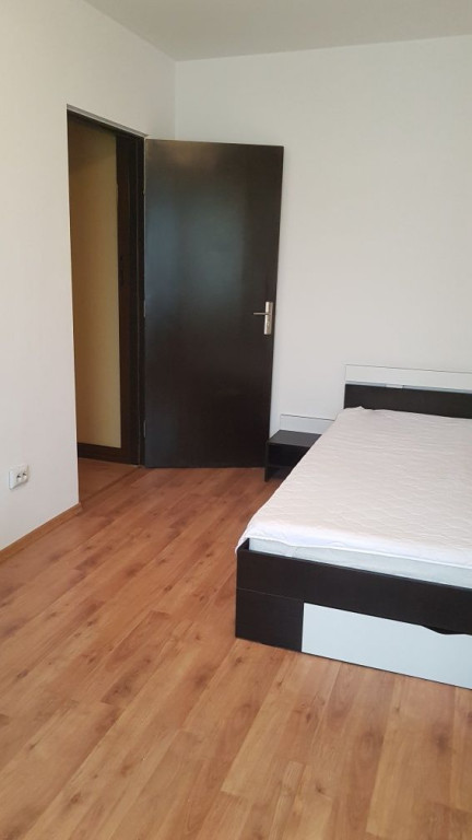 , Apartament 2 camere Astra,decomandat,mobilat,85000 Euro ne