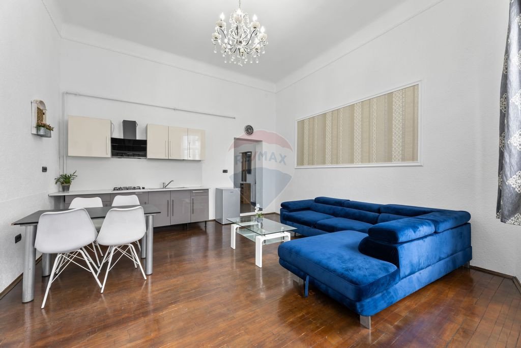 Apartament modern cu 2 camere de închiriat în zona Ultr...