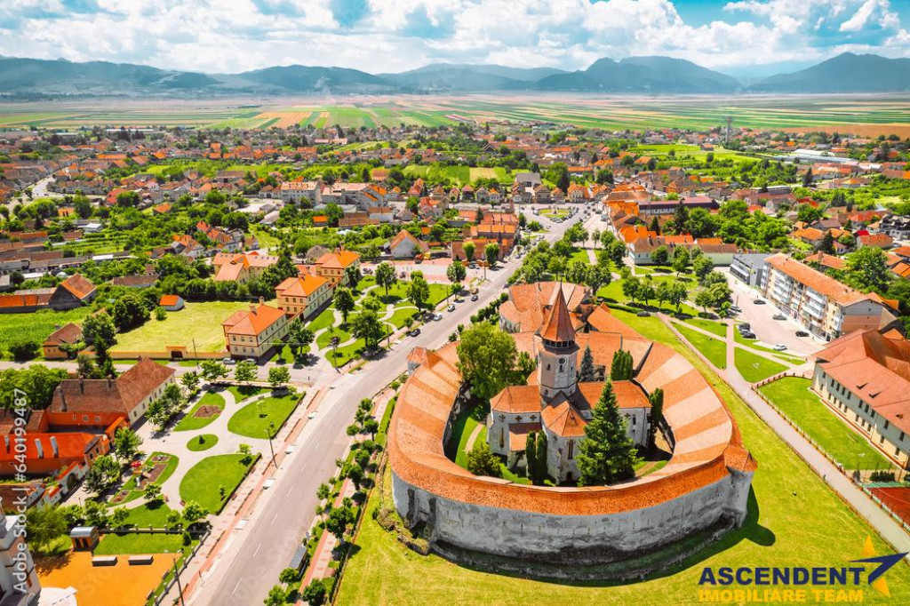 Apartament in vila, personalizabil, 1000 mp teren, Prejmer,