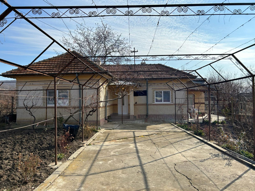 Casa strada bisericii, Plescoi, Buzau