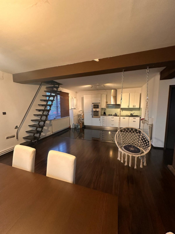 Cladire spatiu comercial / birouri , in zona Anda, Constanta