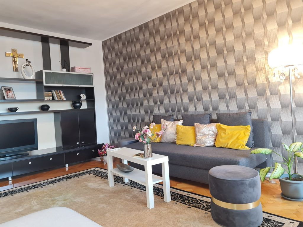 Apartament 2 camere decomandat Metrou Nicolae Grigorescu