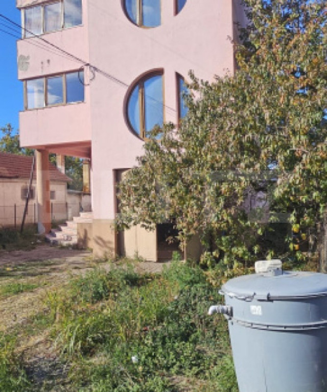 Casă de închiriat, 600 mp, zona Ronat