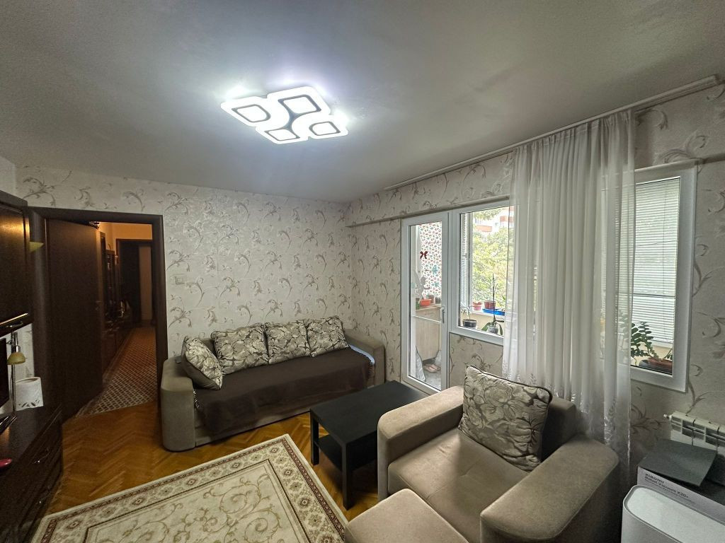 Apartament 3 camere - Obregia.