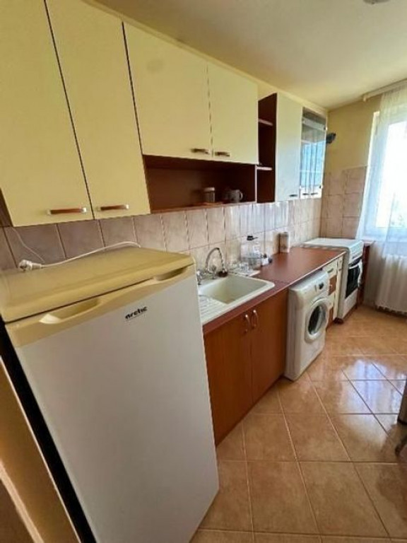 Apartament 2 camere decomandat Obregia Turnu Magurele.