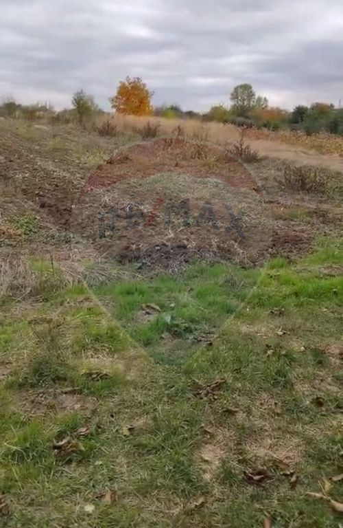 Teren 3,700mp Sat Tantava Strada Tufan