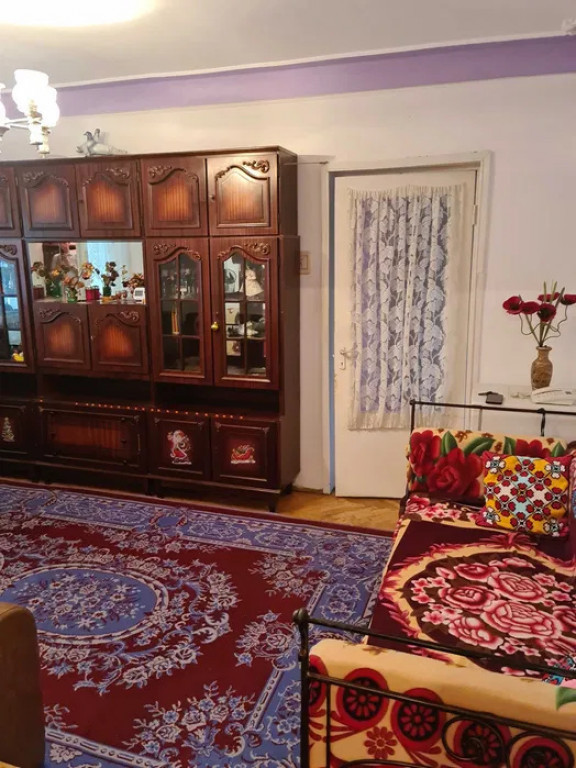 Apartament 2 camere, Tătărași , orientare sudică, etaj 2