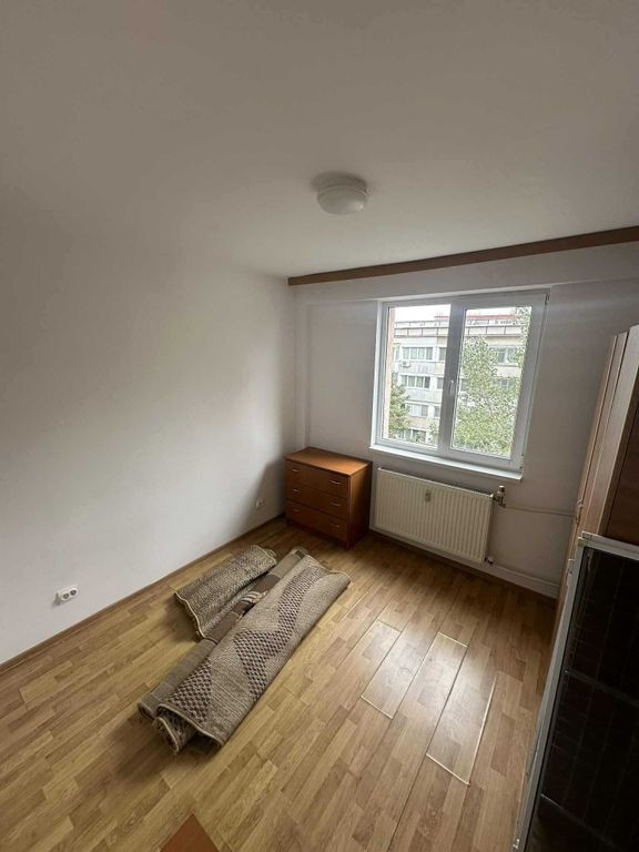 Apartament 3 camere renovat Giurgiului