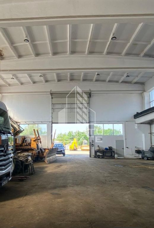 De inchiriat hala industriala ideala pentru service auto ...