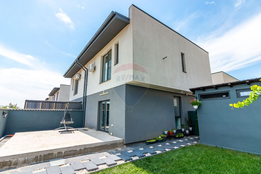 Casă / Vilă cu 5 camere de vânzare Tunari, Dimieni