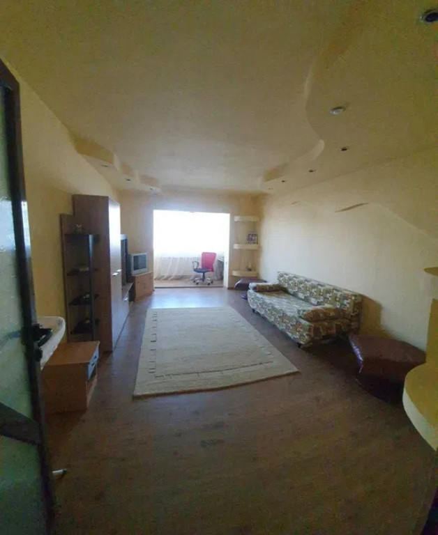 Apartament 2 camere decomandat , Tatarasi Sud, etaj 2 din 4