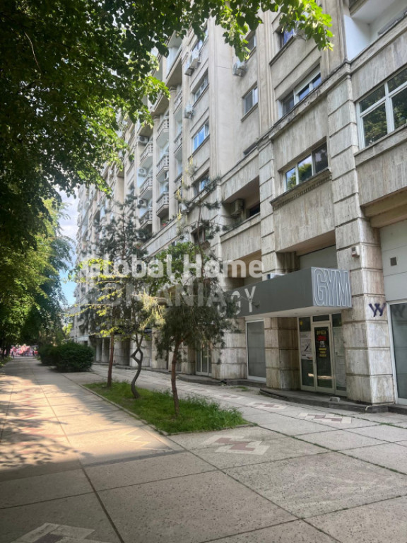 Apartament 4 camere P-ta Unirii-Blv Unirii -Fantani-Vedere M