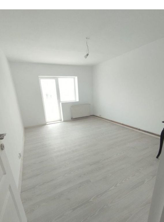 Sector 4 Sos Giurgiului 2 camere Luica Resita