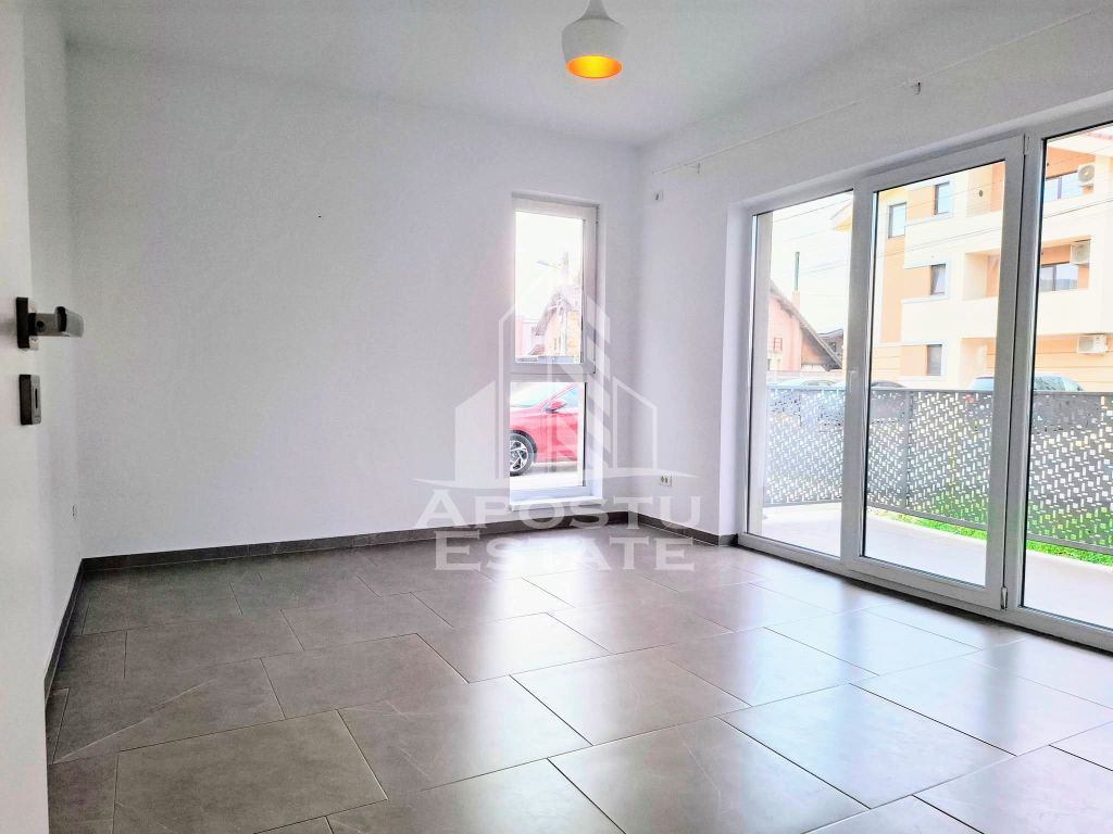 Apartament cu 2 camere, loc de parcare, nemobilat, Zona G...