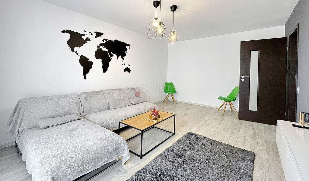 Zona Rezidentiala De Interes | Loc De Parcare Inclus