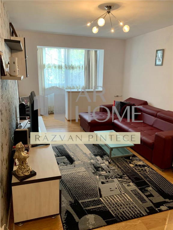 Apartament 2 camere, decomandat, zona Vest-Baraolt, Ploiest