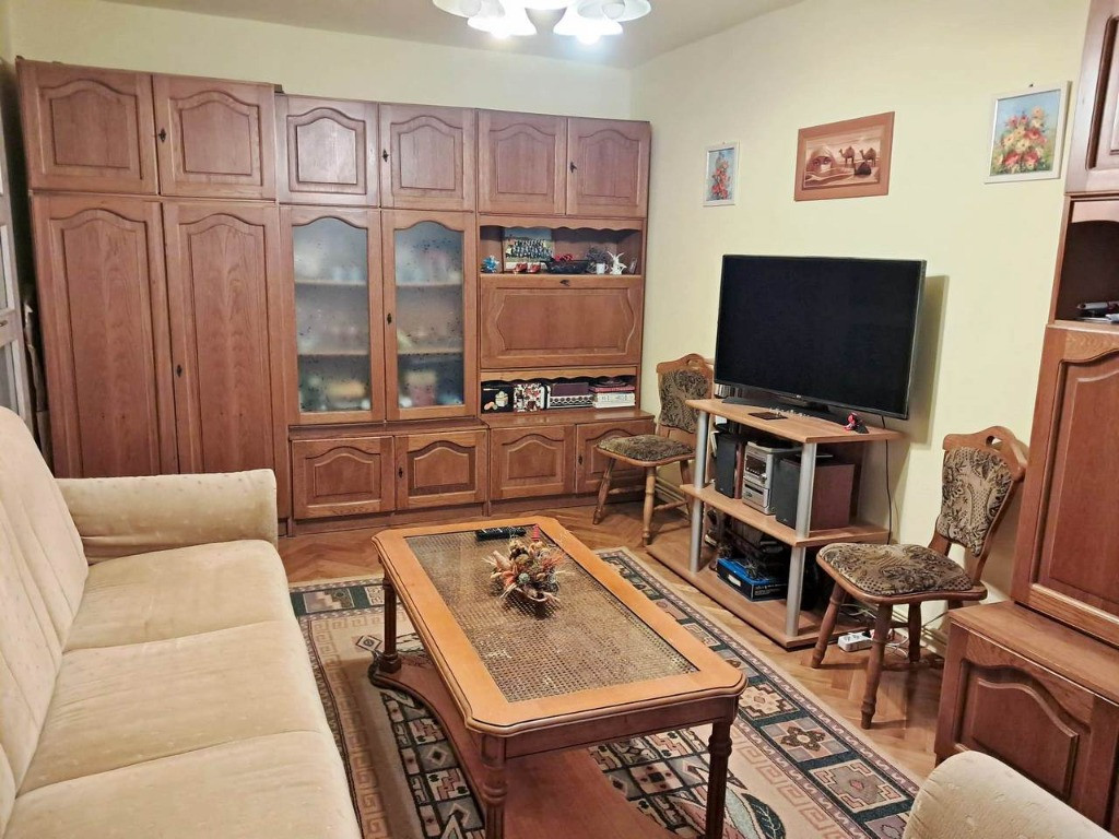 Apartament 3 camere Hipodrom Aleea Taberei
