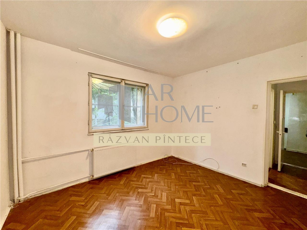 Apartament 2 camere, confort 1 circular, zona Vest, Ploi...