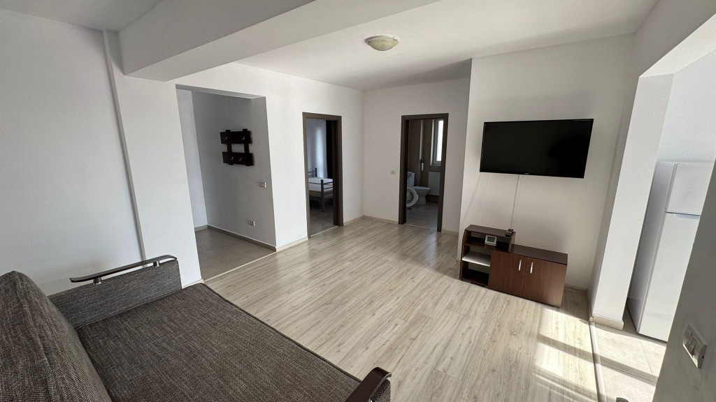 Apartament 3 camere cartier Yriss Valea Lupului