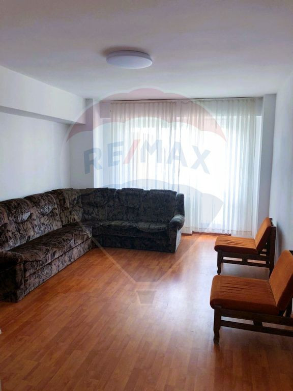 Apartament cu 1 cameră decomandat